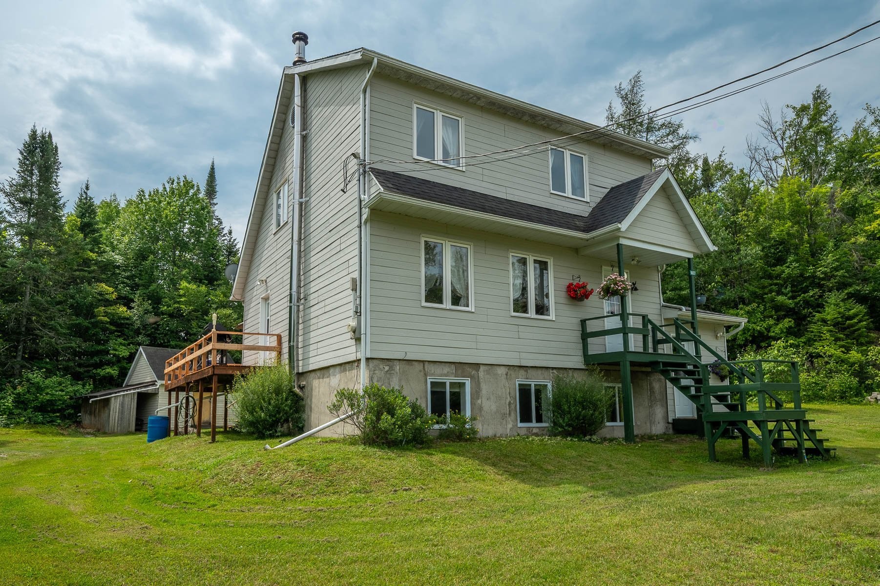 









1827


Rue Tassé

,
Wentworth-Nord,




QC
J0T1Y0

