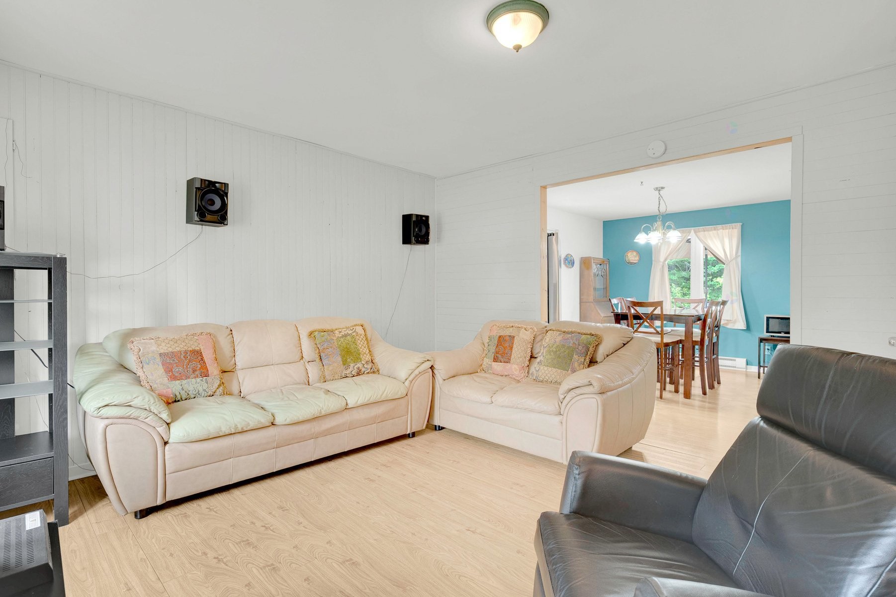 









1827


Rue Tassé

,
Wentworth-Nord,




QC
J0T1Y0

