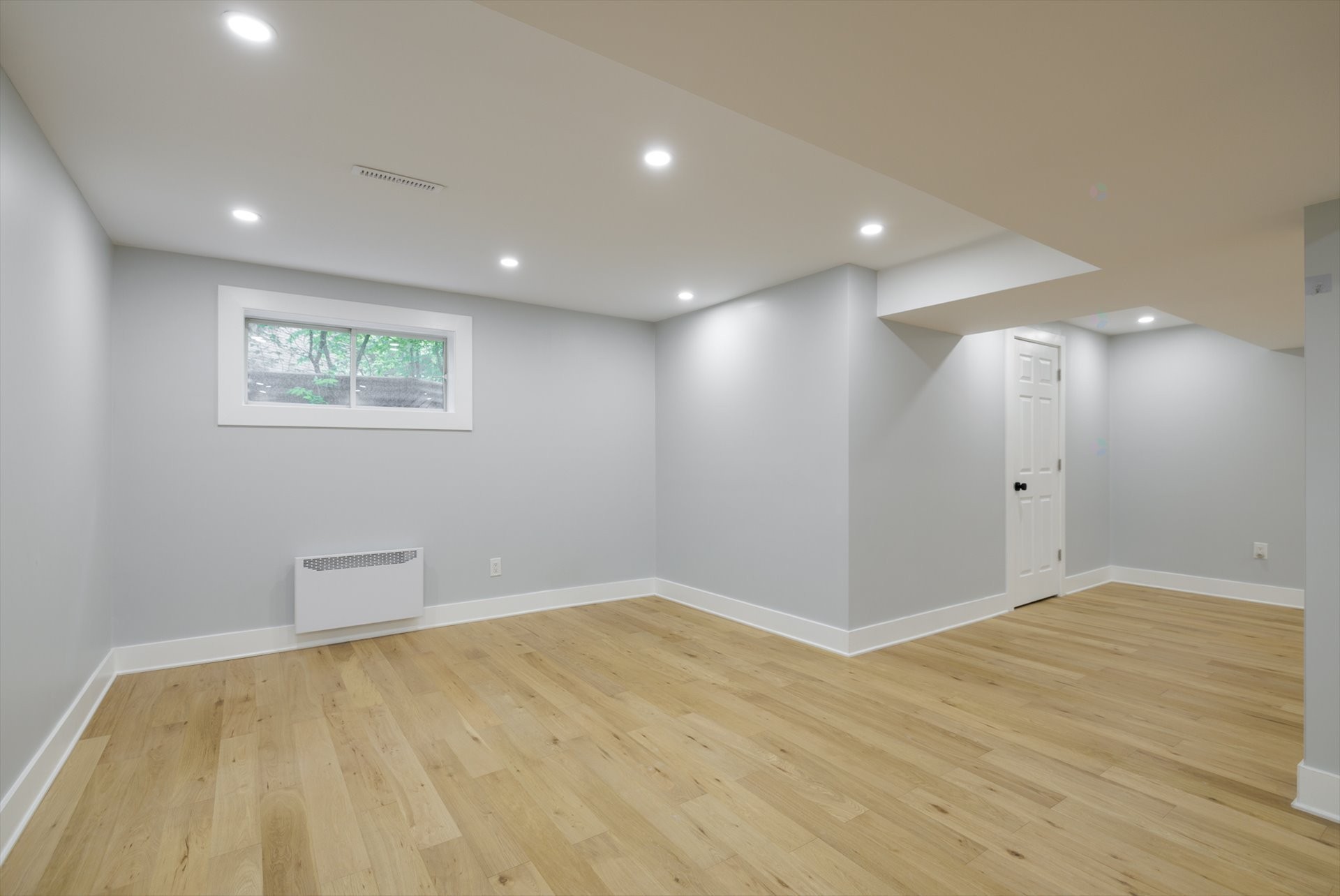 









2404


Place Jubilee

,
Saint-Lazare,




QC
J7T2B1

