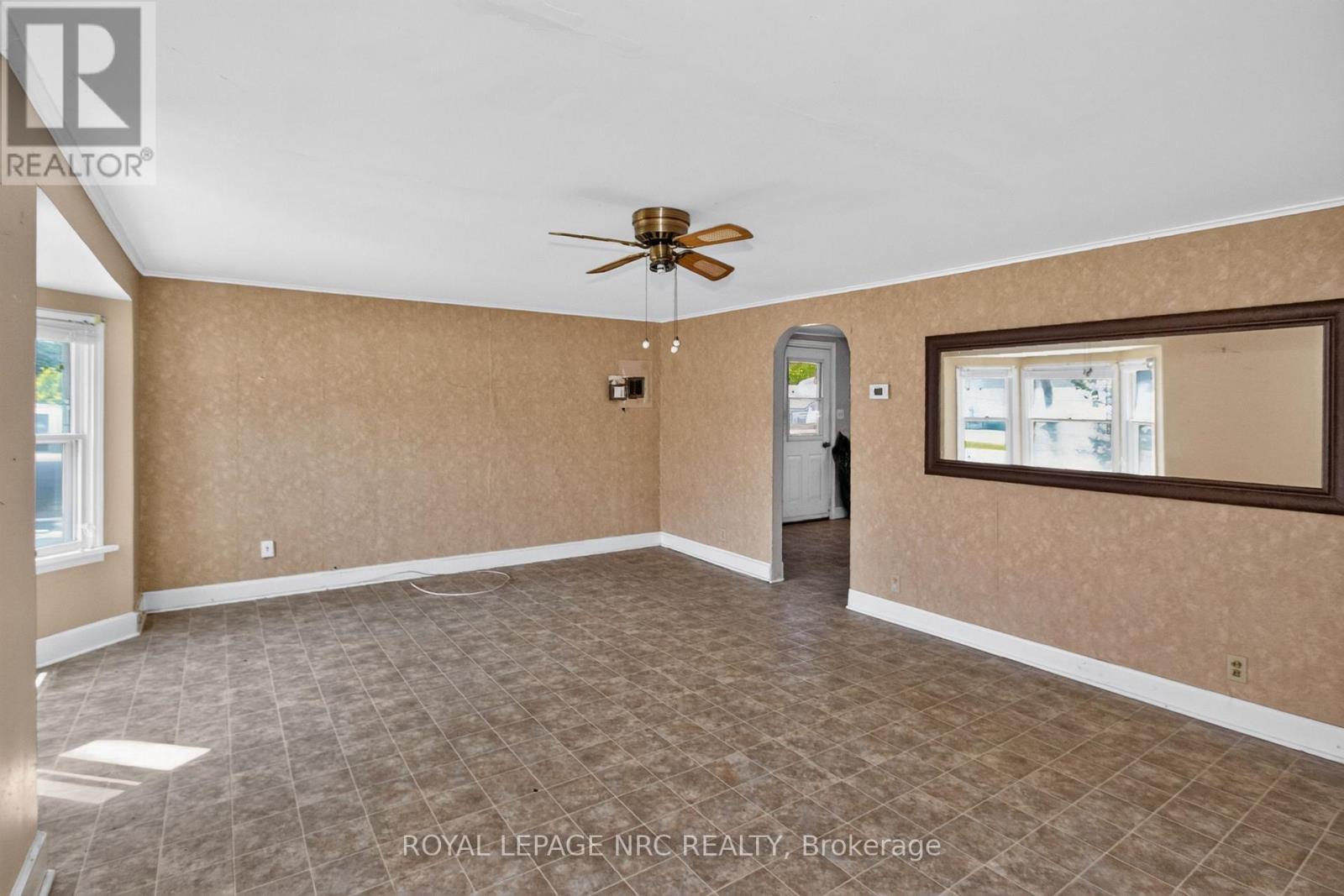 












2964 HYMAN AVENUE

,
Fort Erie (Ridgeway),




Ontario
L0S1N0

