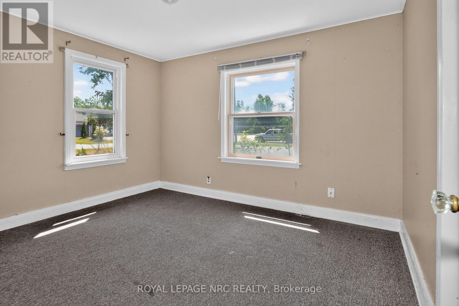 












2964 HYMAN AVENUE

,
Fort Erie (Ridgeway),




Ontario
L0S1N0

