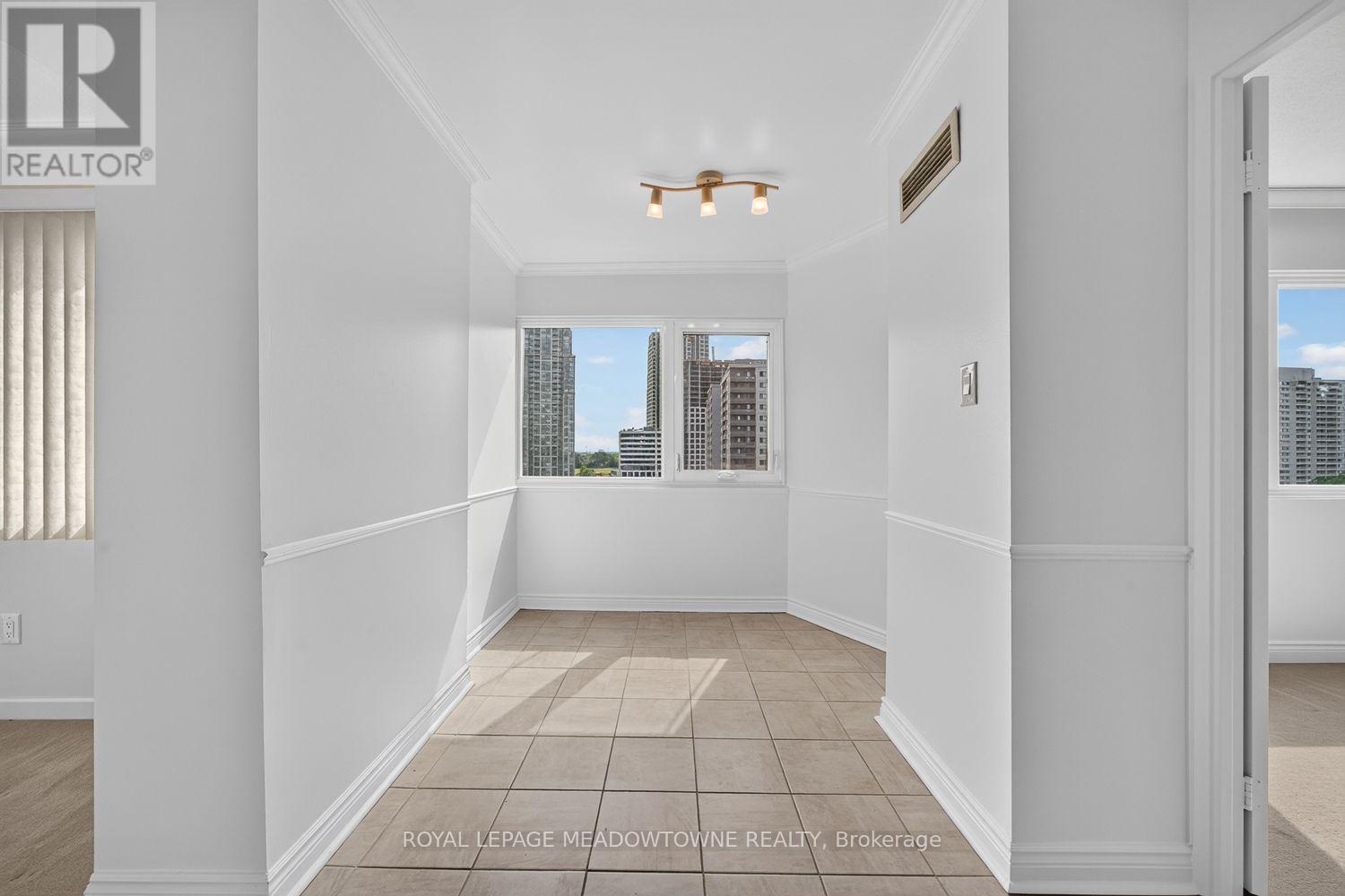 












1501 - 1580 MISSISSAUGA VALLEY BOULEVARD

,
Mississauga,




Ontario
L5A3T8

