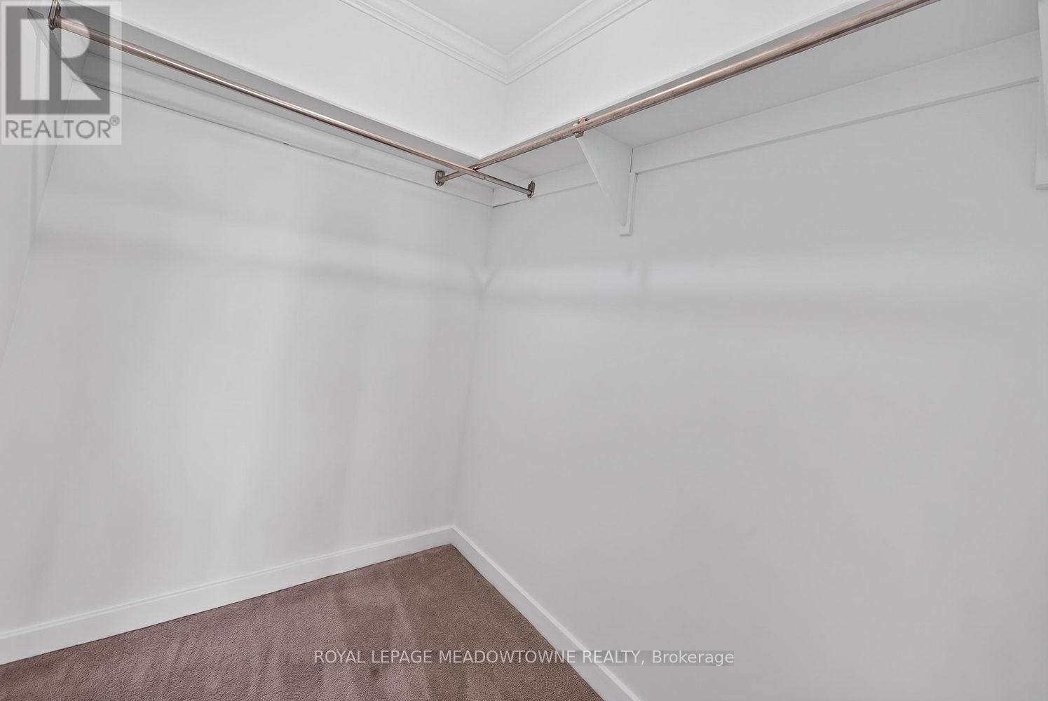 












1501 - 1580 MISSISSAUGA VALLEY BOULEVARD

,
Mississauga,




Ontario
L5A3T8

