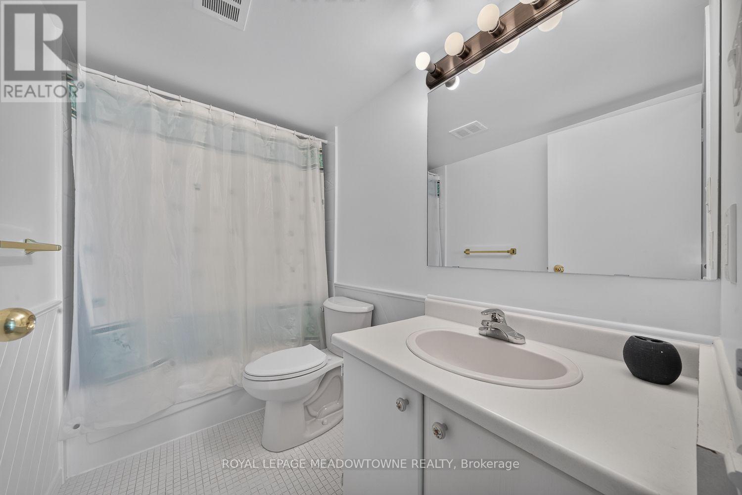 












1501 - 1580 MISSISSAUGA VALLEY BOULEVARD

,
Mississauga,




Ontario
L5A3T8

