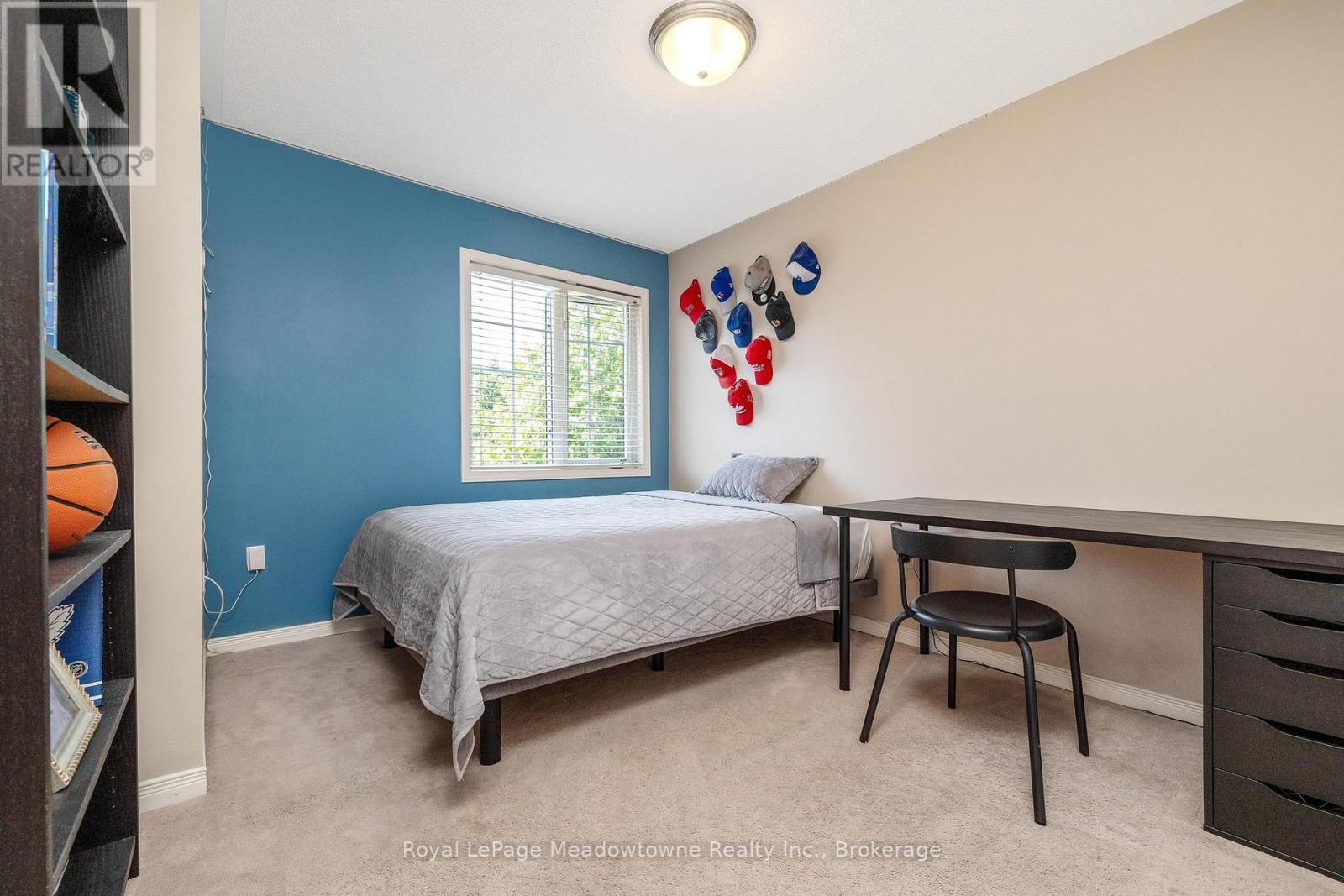 












248 PETTIGREW TRAIL

,
Milton (DE Dempsey),




Ontario
L9T5X7

