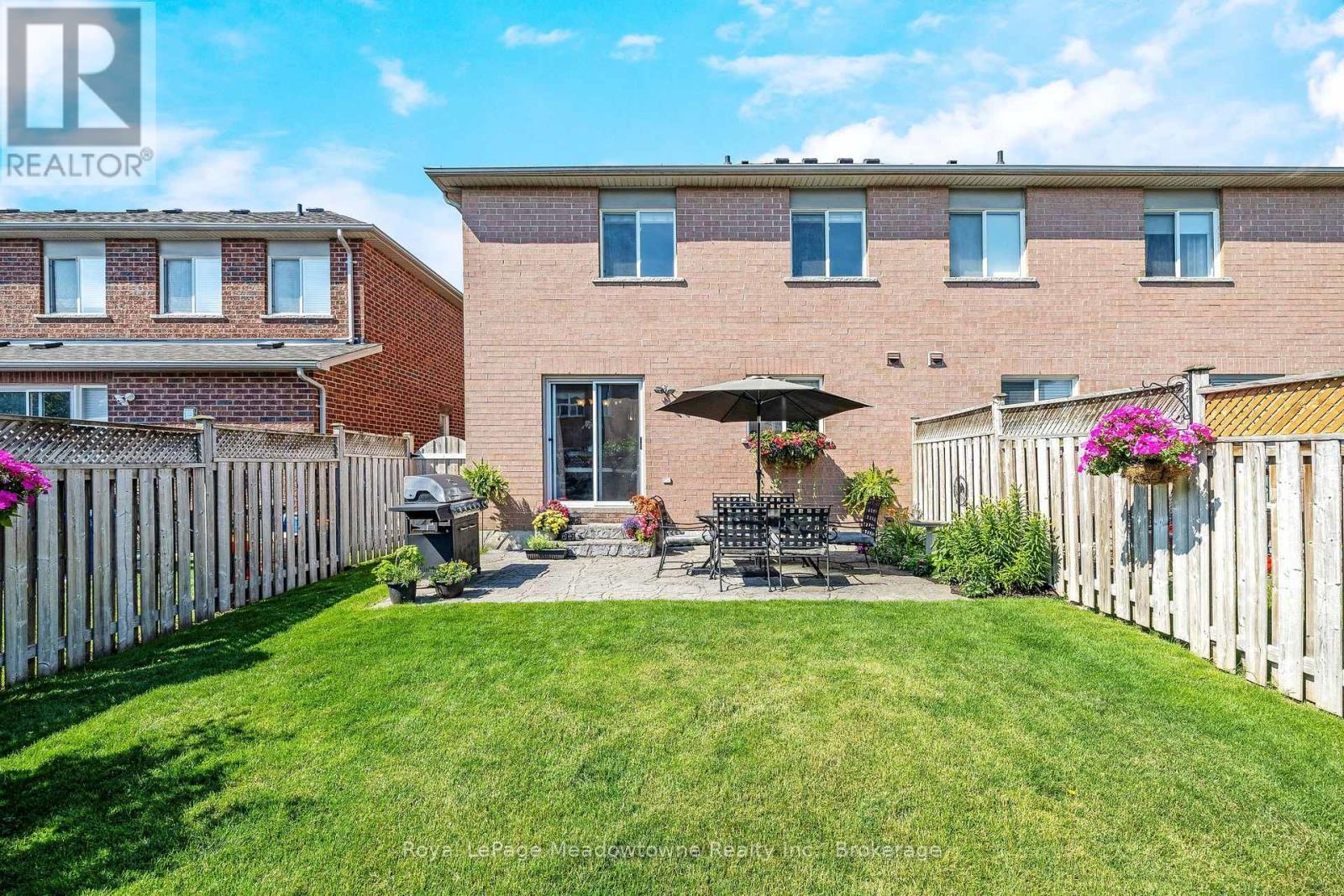 












248 PETTIGREW TRAIL

,
Milton (DE Dempsey),




Ontario
L9T5X7

