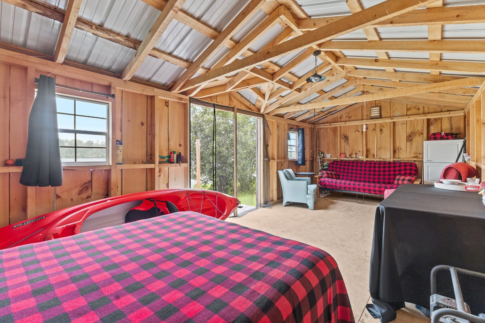 









657


Ch. des Outaouais

,
L'Île-du-Grand-Calumet,







QC
J0X1J0

