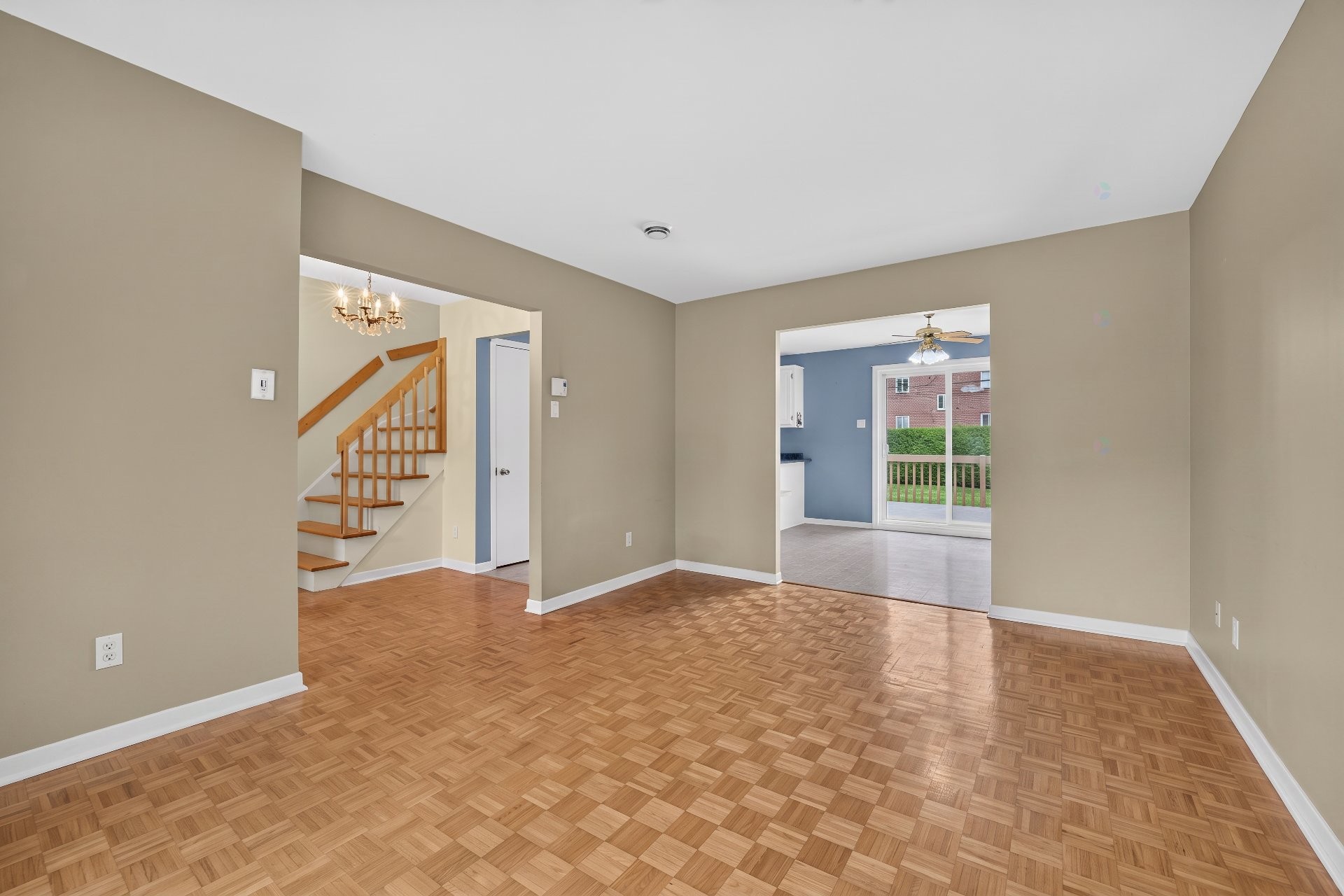 









871


Rue de Tours

,
Boucherville,




QC
J4B5J9

