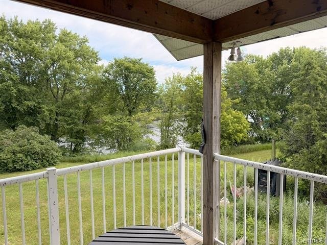 









103Z


Ch. de Point Comfort

,
Gracefield,




QC
J0X1W0

