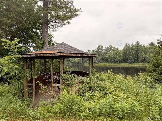 









103Z


Ch. de Point Comfort

,
Gracefield,




QC
J0X1W0


