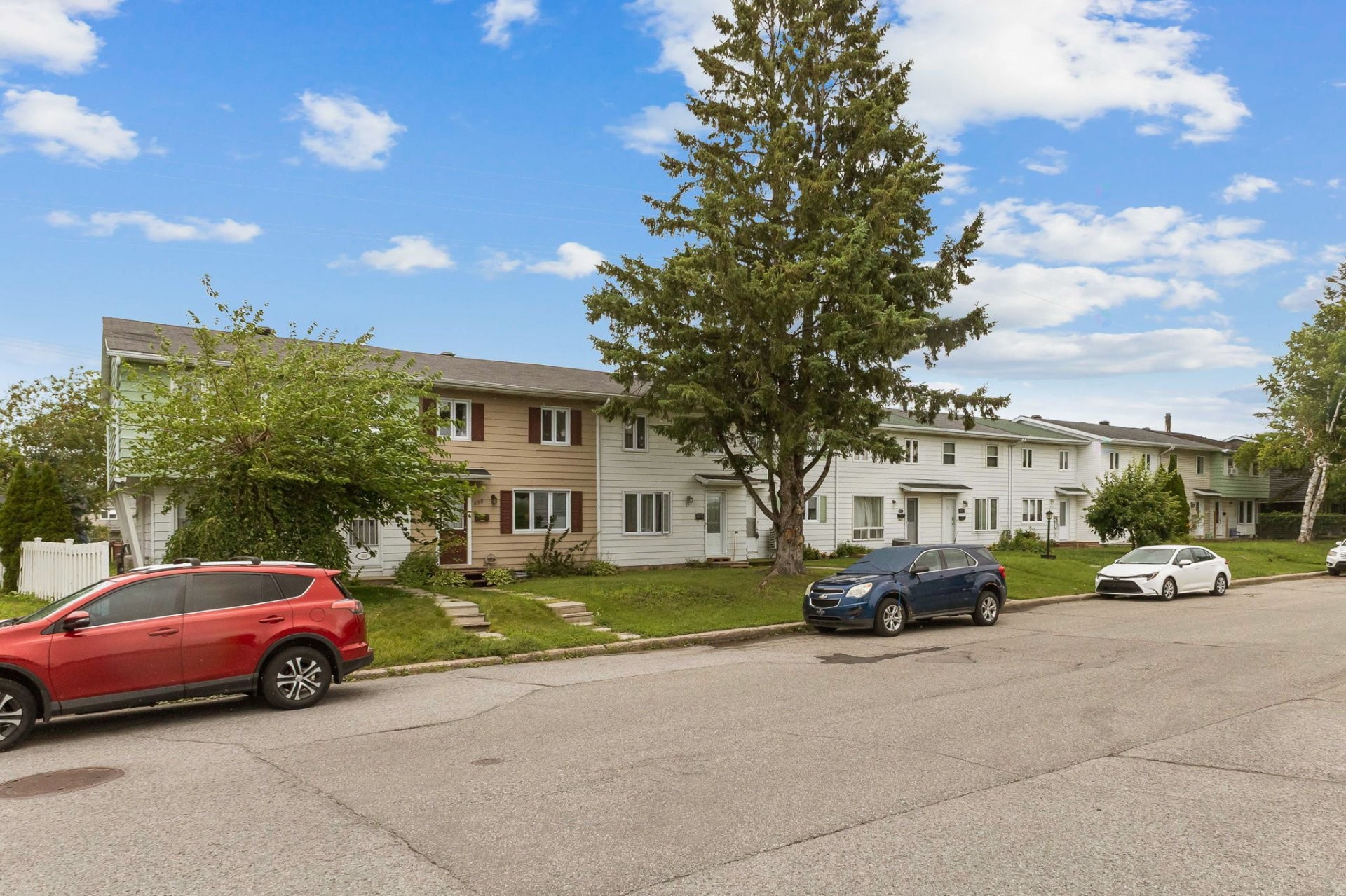 









555


Rue St-Luc

,
Gatineau (Gatineau),




QC
J8P3G3


