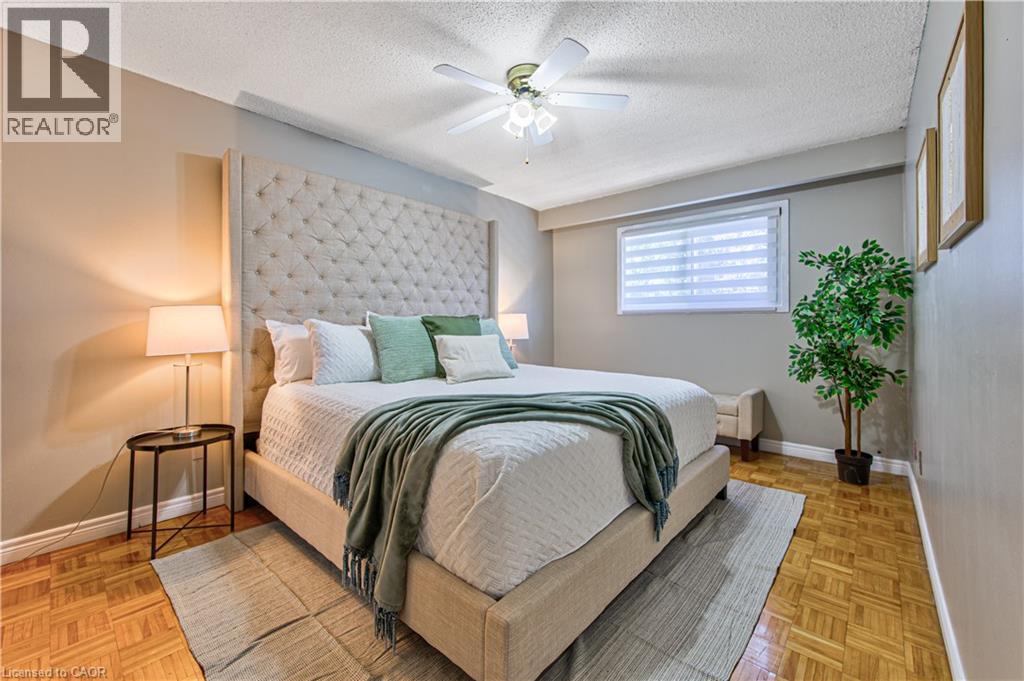 












2560 PALISANDER Avenue

,
Mississauga,




Ontario
L5B2L2

