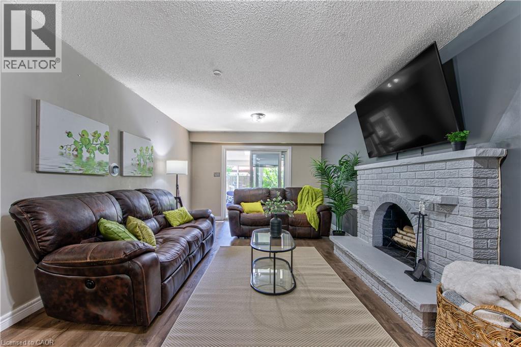 












2560 PALISANDER Avenue

,
Mississauga,




Ontario
L5B2L2

