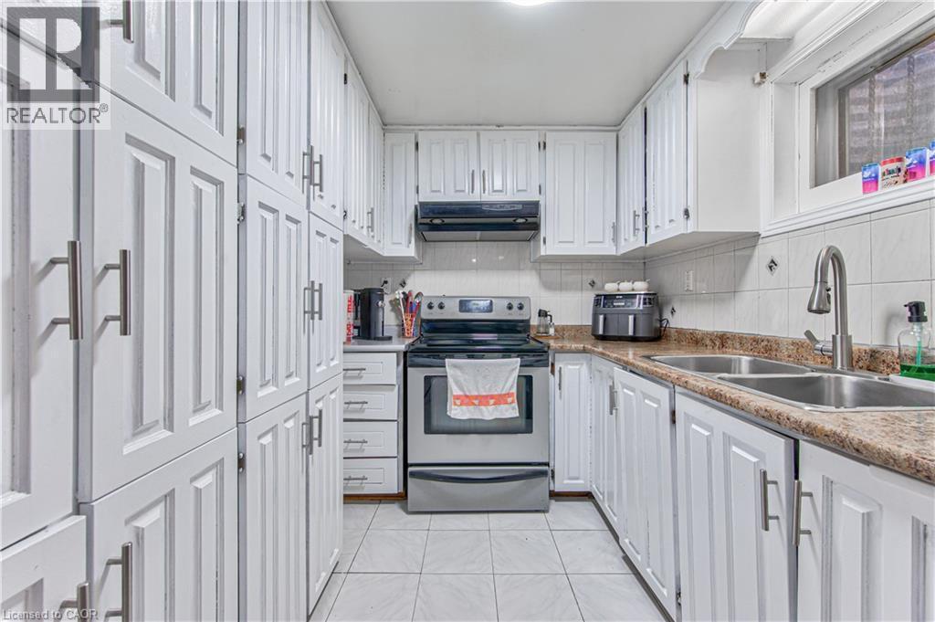 












2560 PALISANDER Avenue

,
Mississauga,




Ontario
L5B2L2


