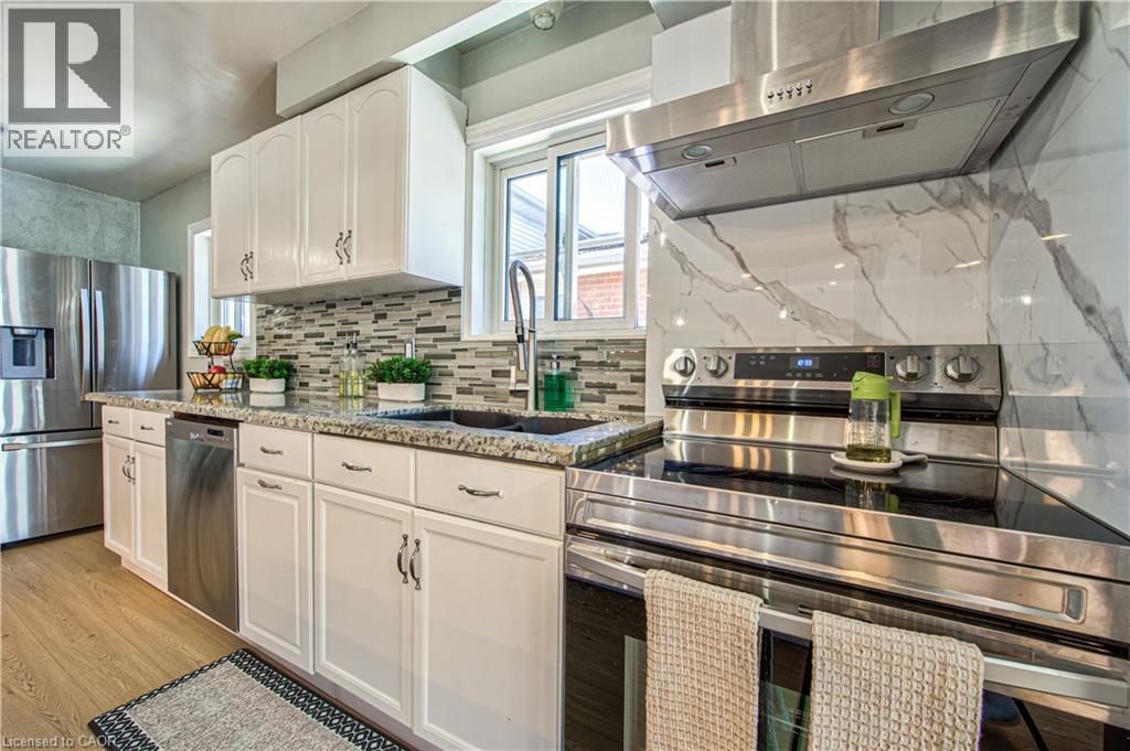 












2560 PALISANDER Avenue

,
Mississauga,




Ontario
L5B2L2

