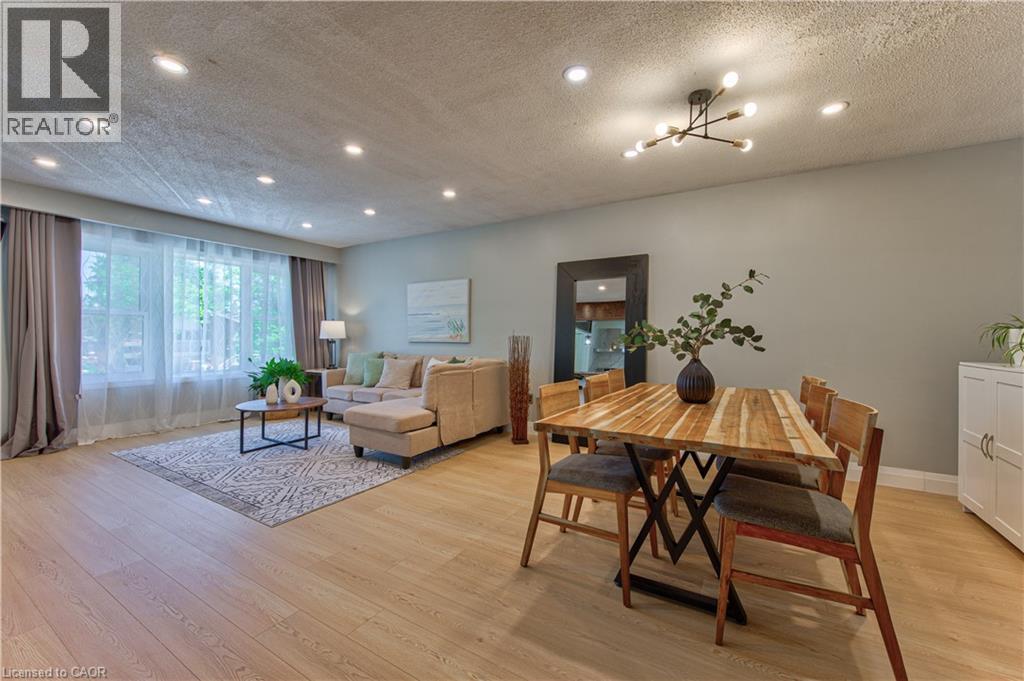 












2560 PALISANDER Avenue

,
Mississauga,




Ontario
L5B2L2

