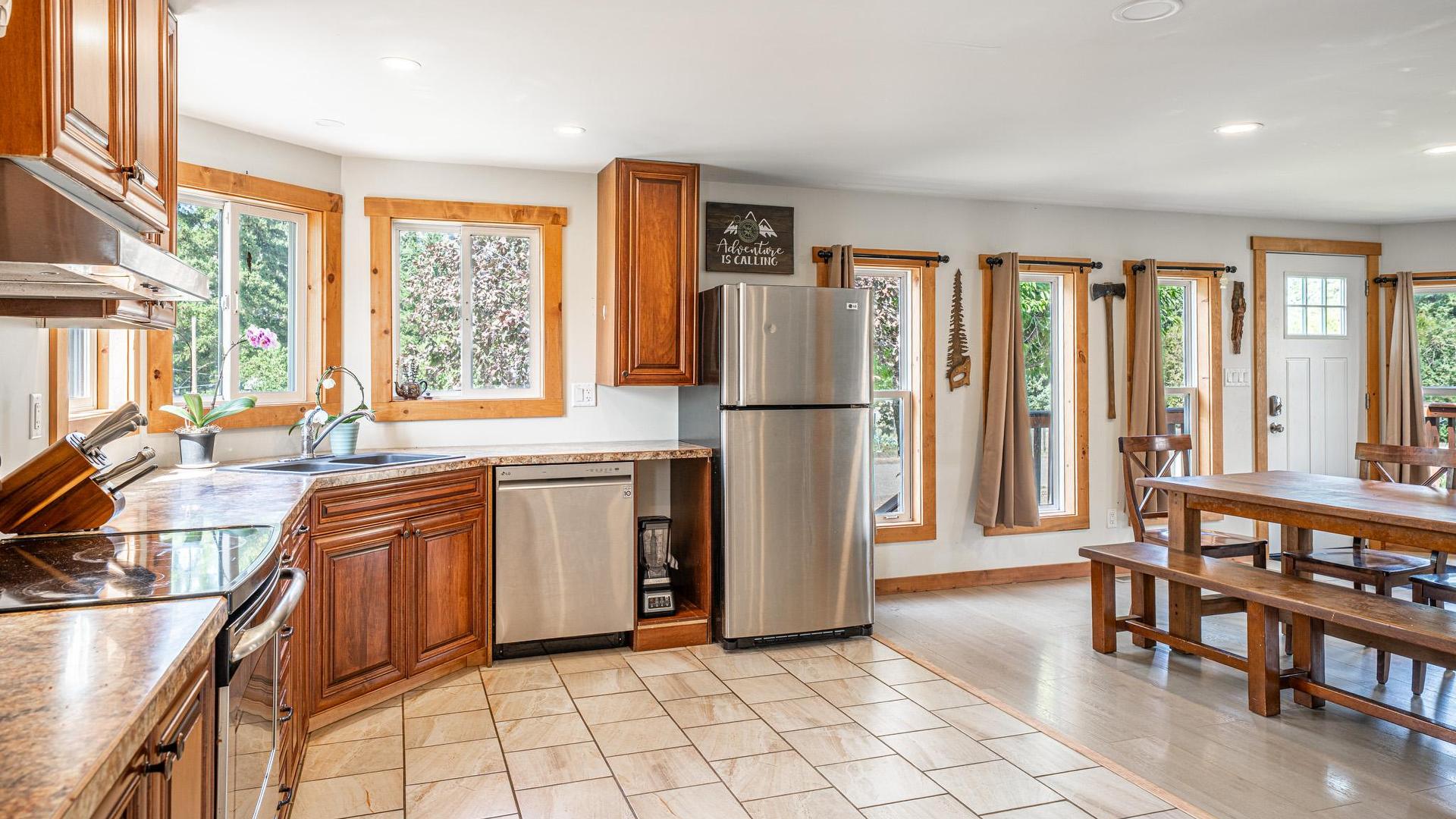 









22


Pemberton

Road,
Lumby,




BC
V0E 2G7

