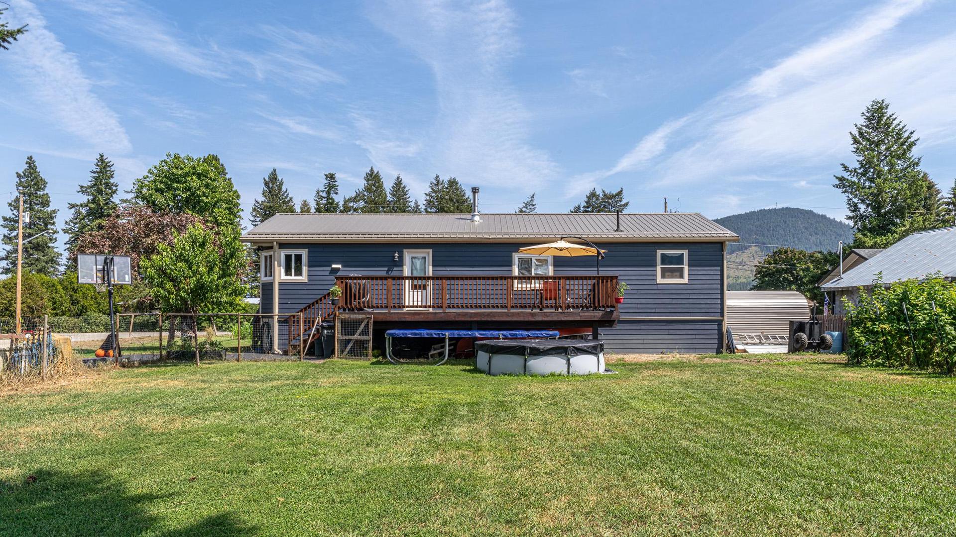 









22


Pemberton

Road,
Lumby,




BC
V0E 2G7

