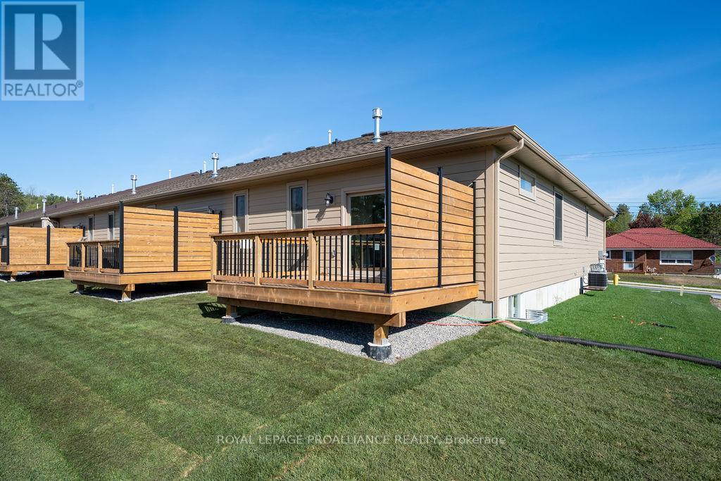 












159 POMEROY AVENUE

,
Tweed (Tweed (Village)),




Ontario
K0K3J0

