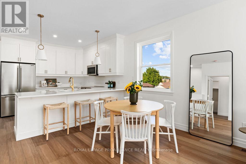 












159 POMEROY AVENUE

,
Tweed (Tweed (Village)),




Ontario
K0K3J0

