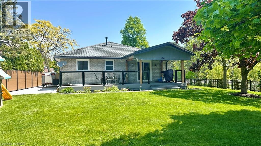 












1 EDENRIDGE Drive

,
Townsend,




Ontario
N0A1S0


