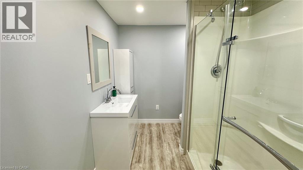 












1 EDENRIDGE Drive

,
Townsend,




Ontario
N0A1S0

