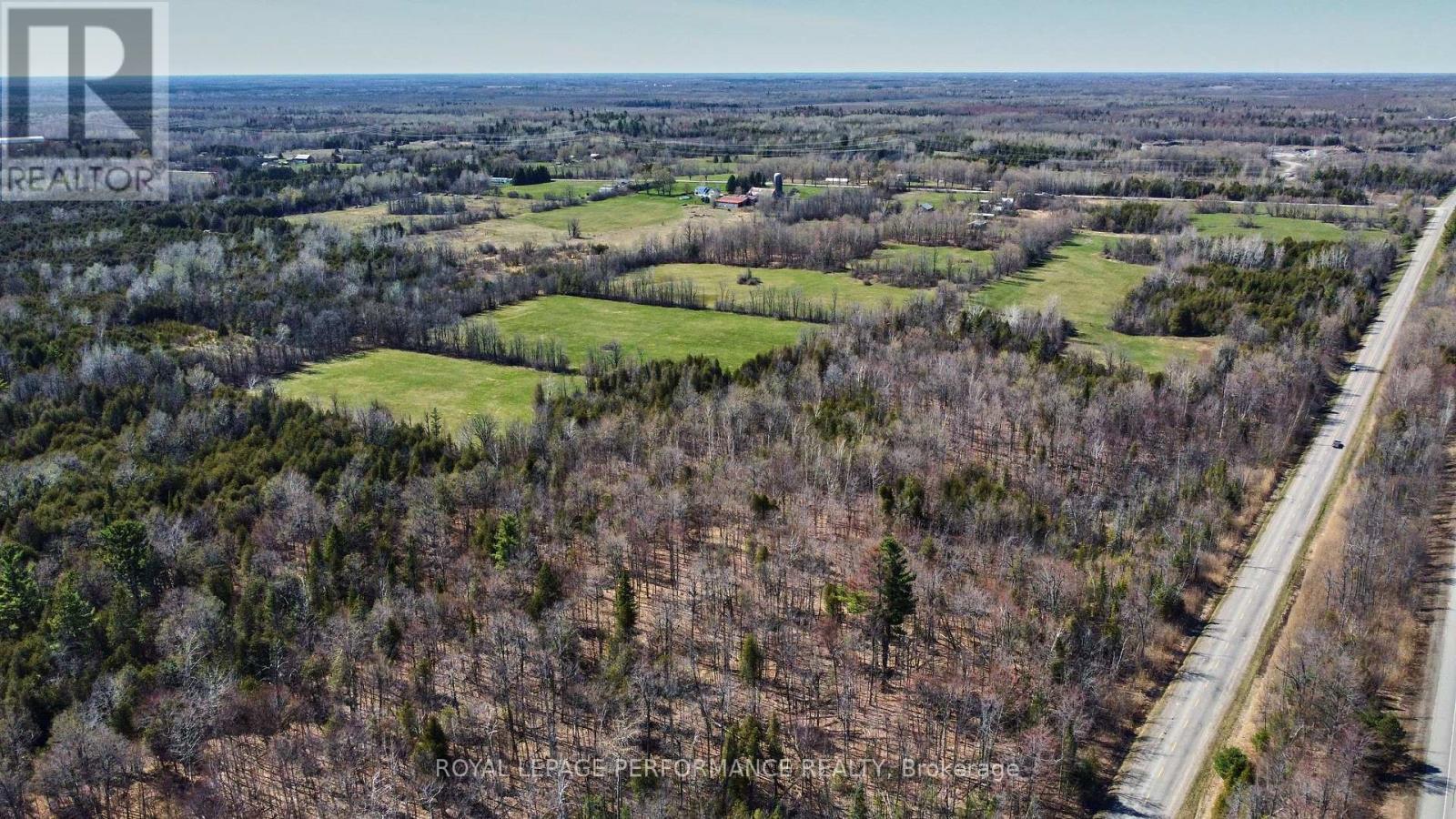 












2421 BUCKWHEAT ROAD W

,
Edwardsburgh/Cardinal,







Ontario
K0E1X0

