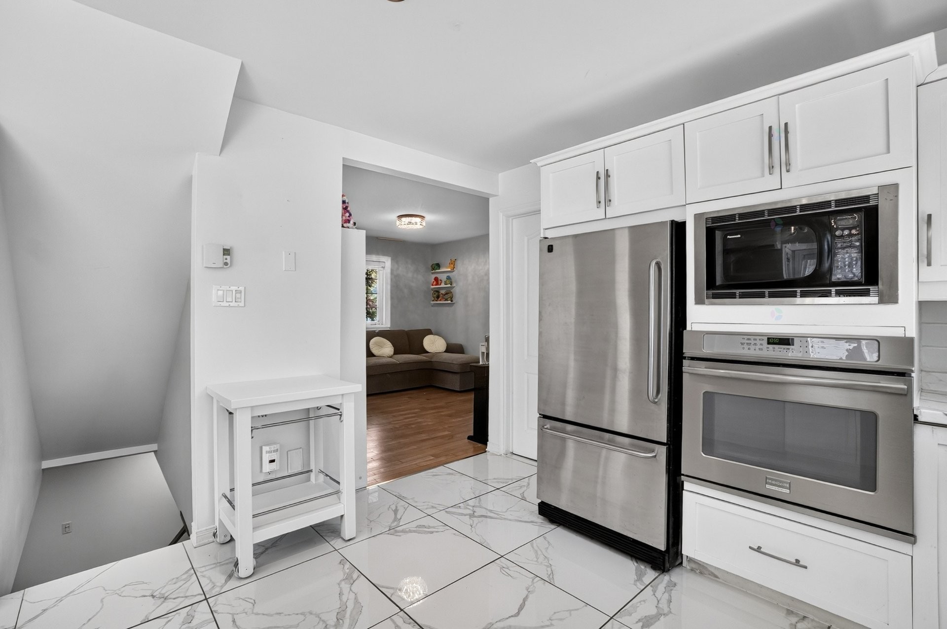 









422


Rue St-Laurent

,
Saint-Eustache,




QC
J7P3V5

