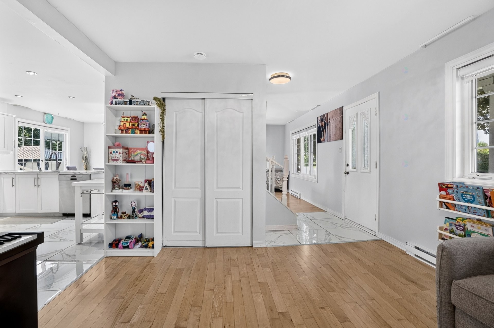 









422


Rue St-Laurent

,
Saint-Eustache,




QC
J7P3V5

