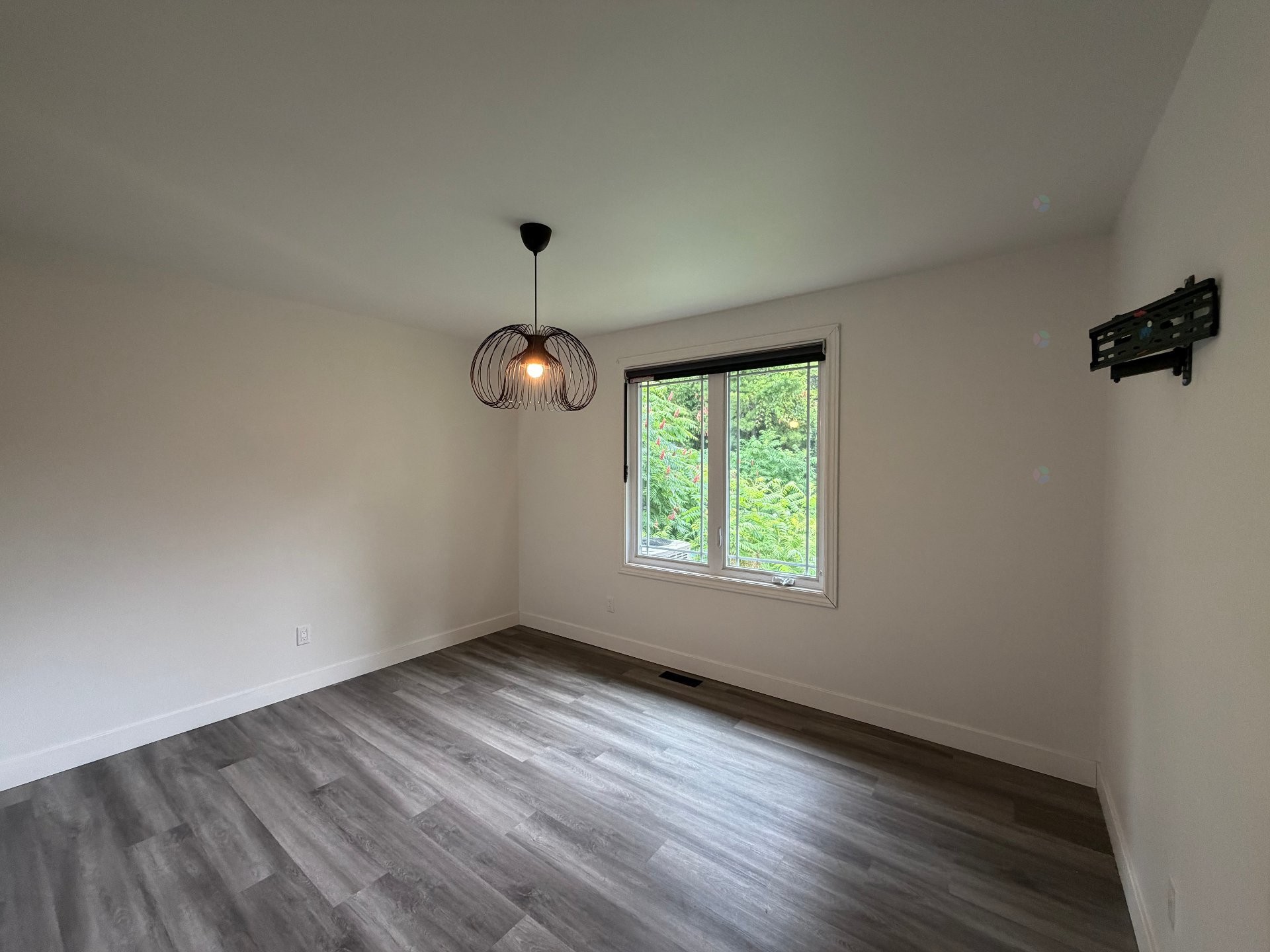 









556


Rue Milks

,
Gatineau (Gatineau),




QC
J8P6E4

