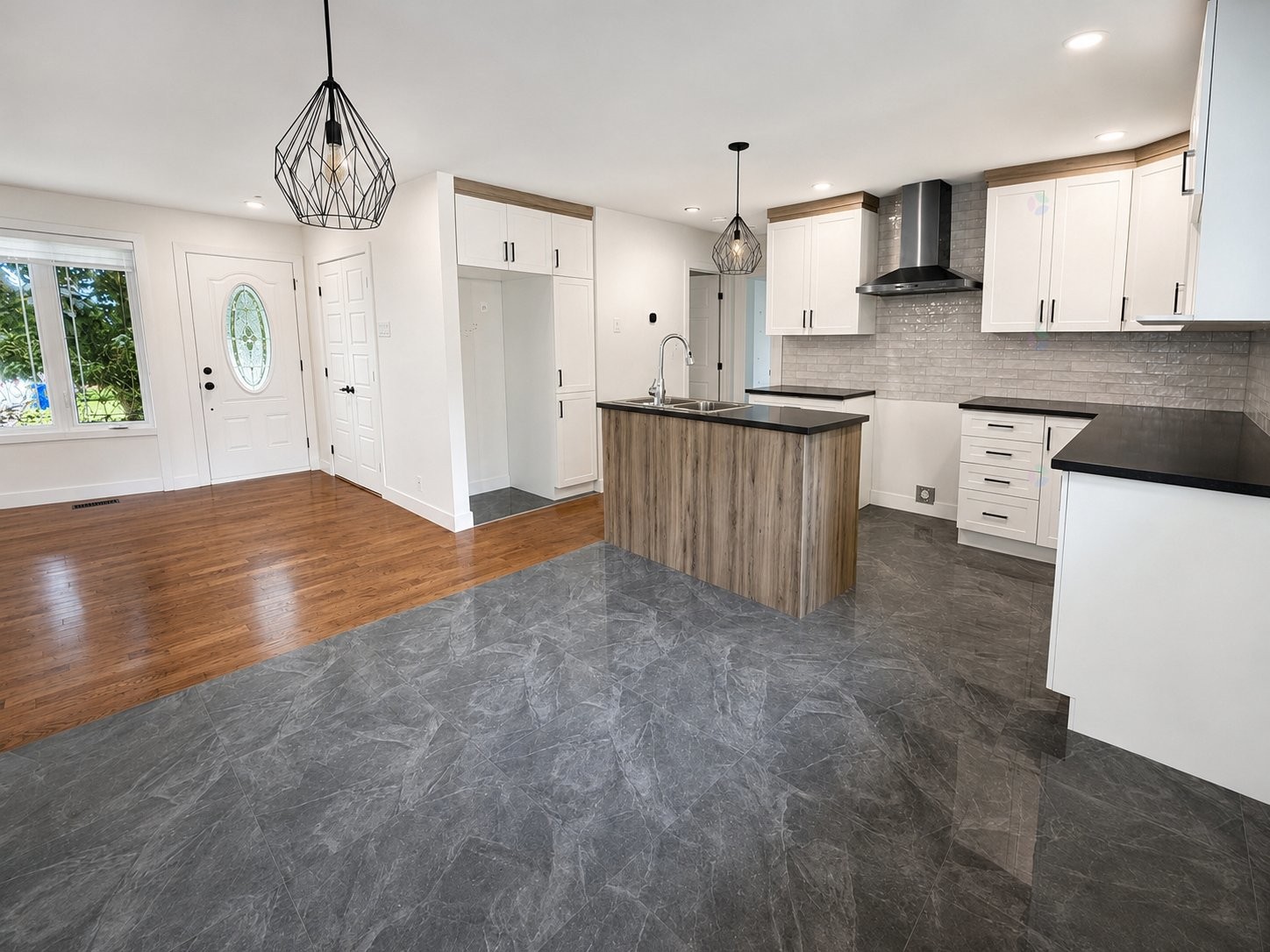 









556


Rue Milks

,
Gatineau (Gatineau),




QC
J8P6E4


