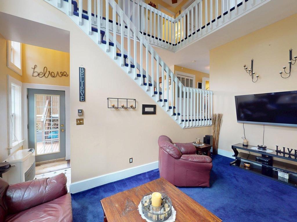 












8 Glen Manor Drive

,
Dartmouth,




NS
B3A 3S5

