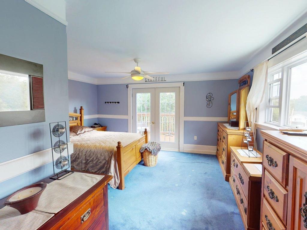 












8 Glen Manor Drive

,
Dartmouth,




NS
B3A 3S5

