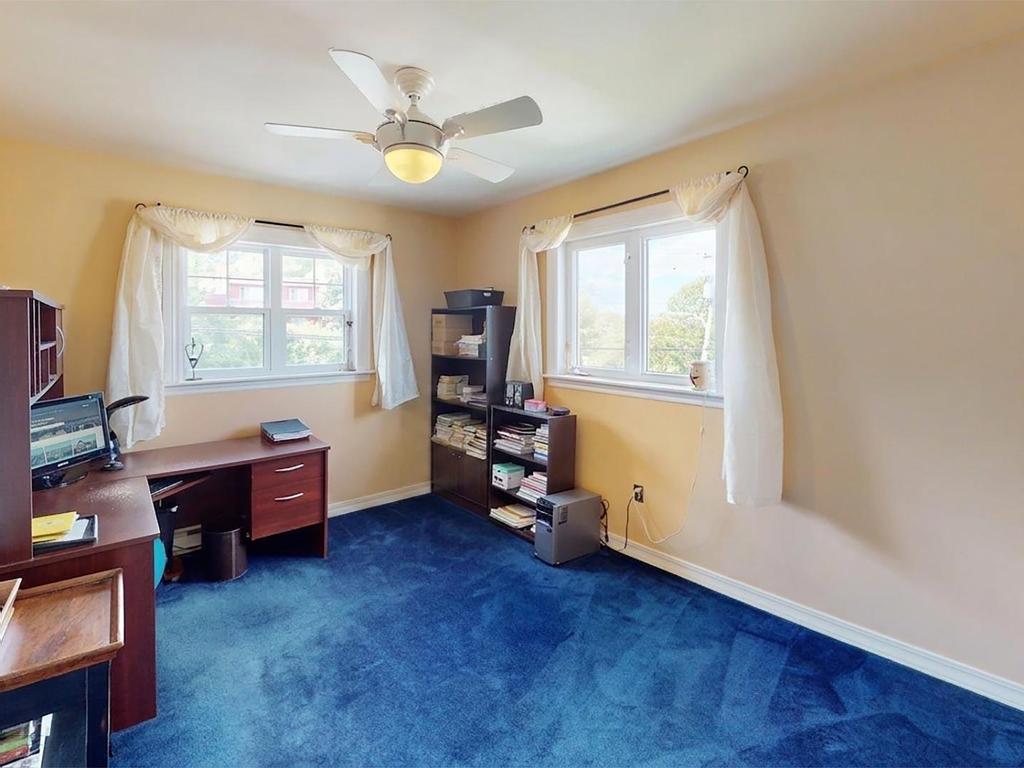 












8 Glen Manor Drive

,
Dartmouth,




NS
B3A 3S5


