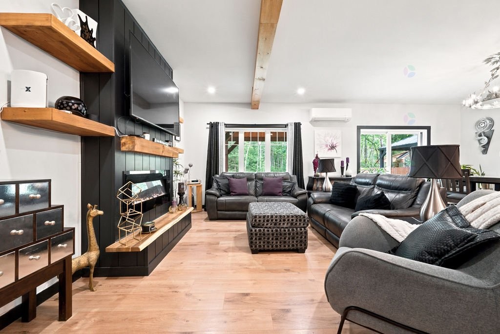 









140


Av. Paradise

,
Mansfield-et-Pontefract,




QC
J0X1R0

