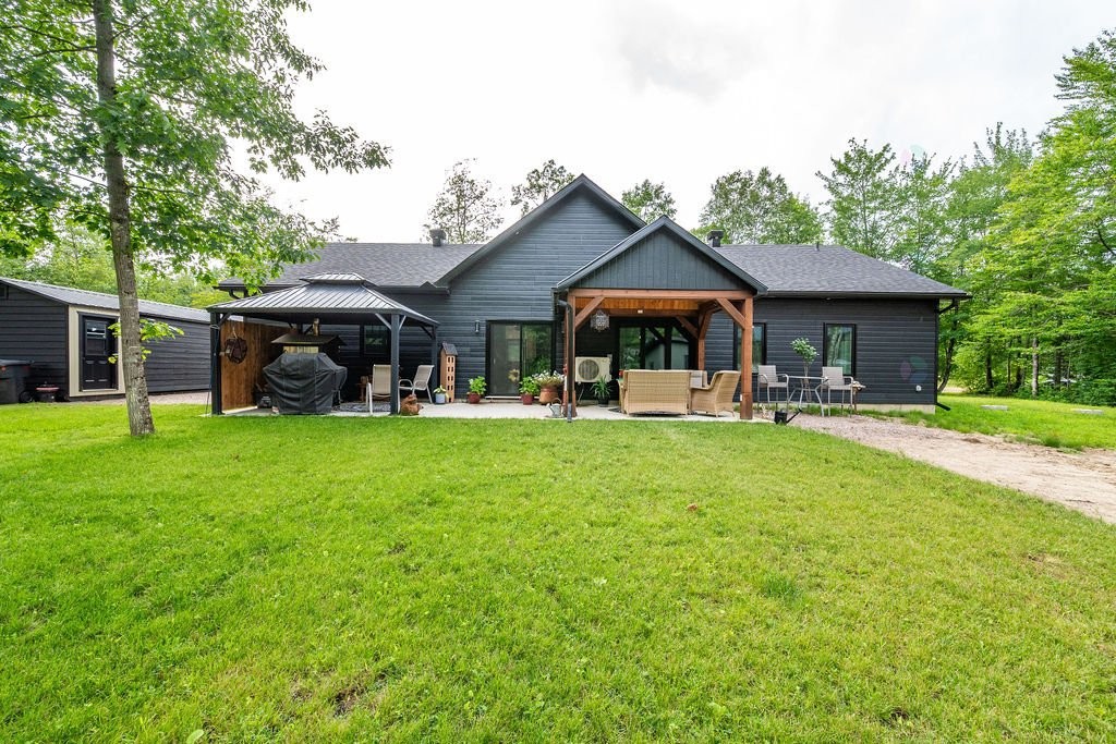 









140


Av. Paradise

,
Mansfield-et-Pontefract,




QC
J0X1R0

