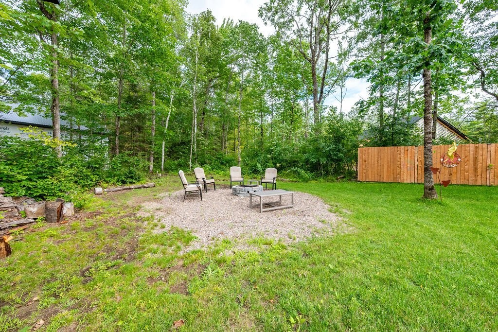 









140


Av. Paradise

,
Mansfield-et-Pontefract,




QC
J0X1R0

