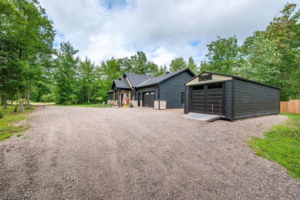 









140


Av. Paradise

,
Mansfield-et-Pontefract,




QC
J0X1R0

