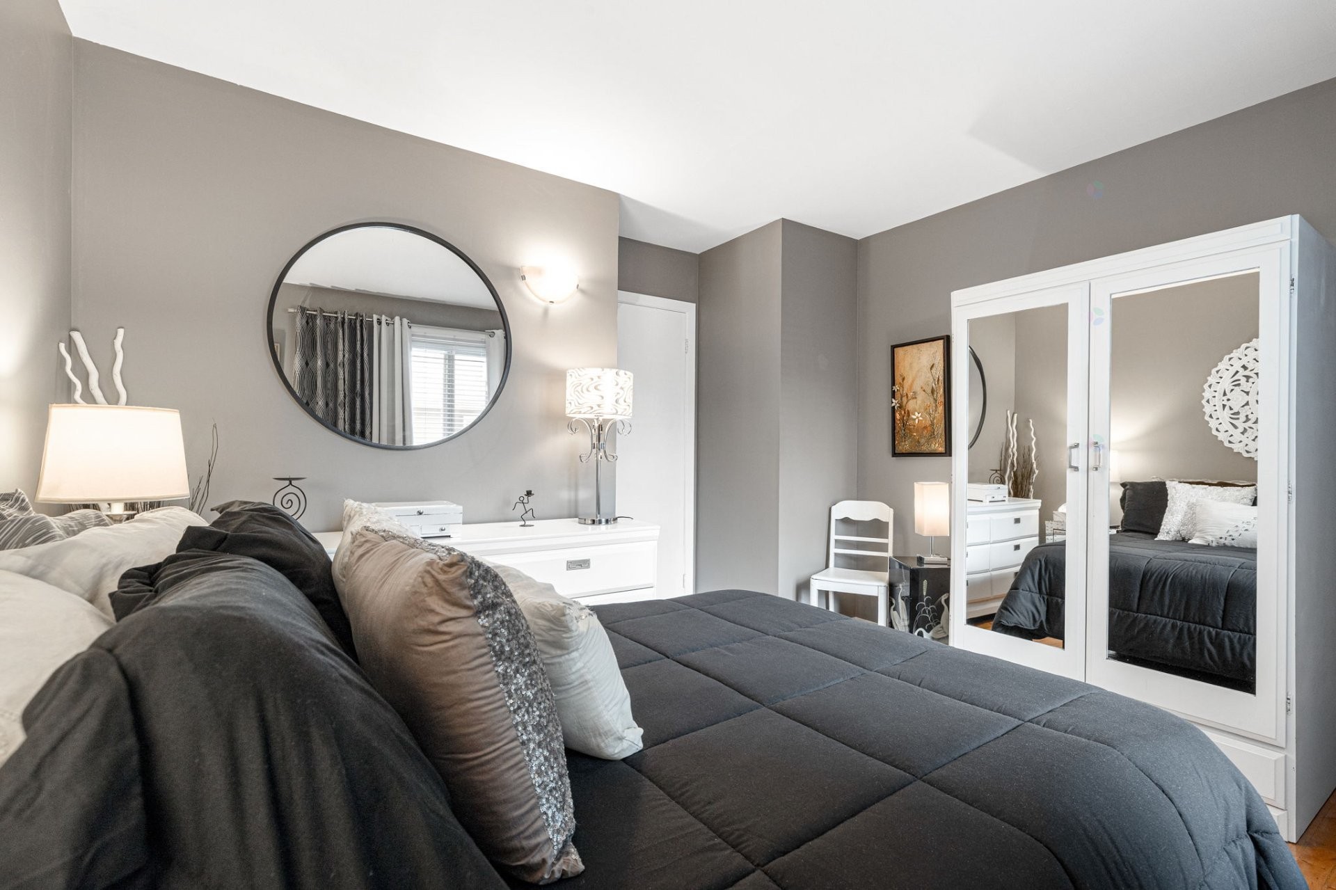 









720


Rue Ste-Famille

,
Contrecoeur,




QC
J0L1C0

