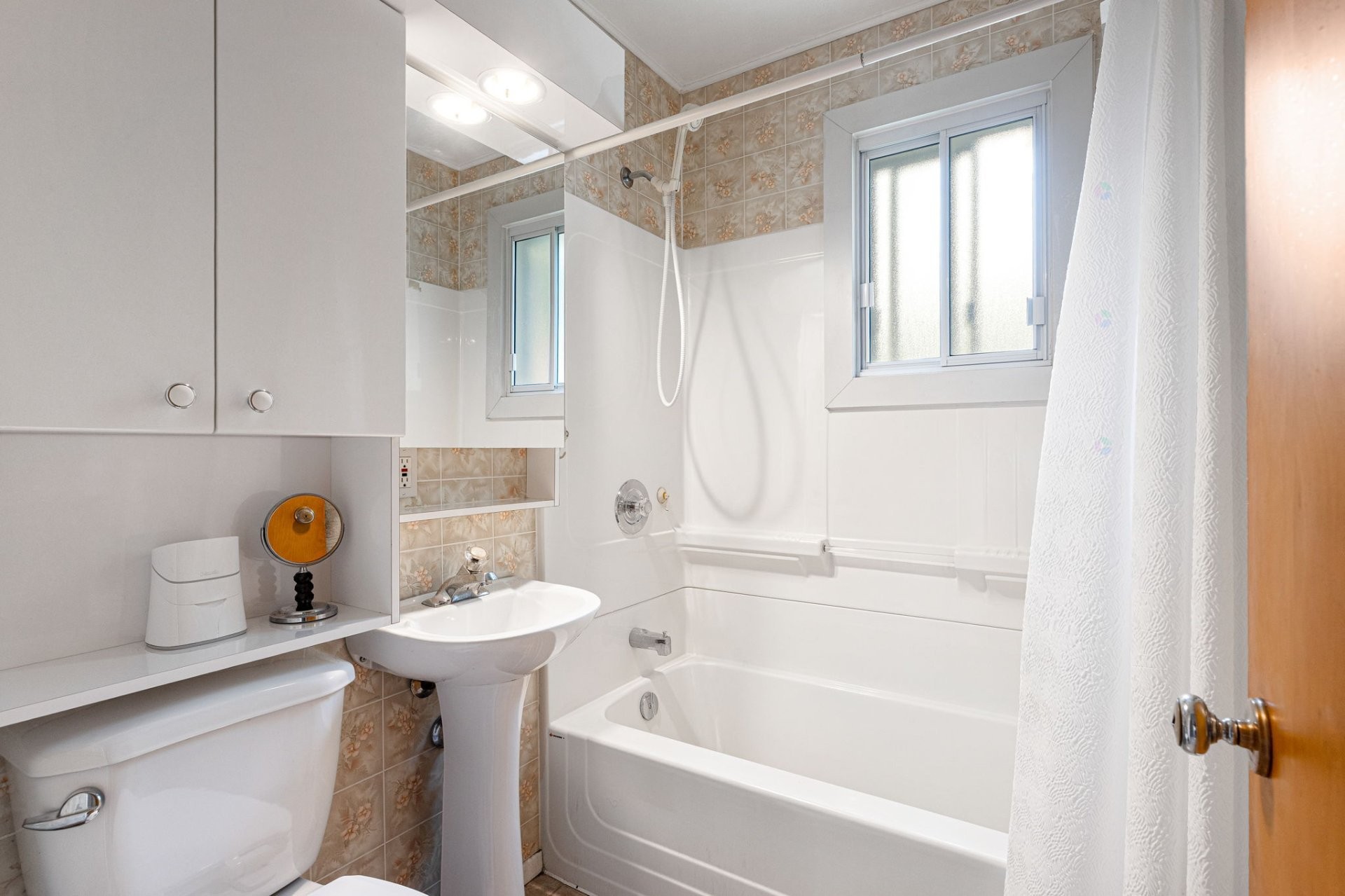 









720


Rue Ste-Famille

,
Contrecoeur,




QC
J0L1C0

