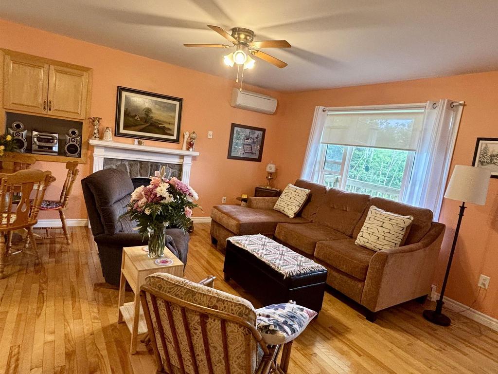 












1619 Gabarus Highway

,
Prime Brook,




NS
B1L 1E8

