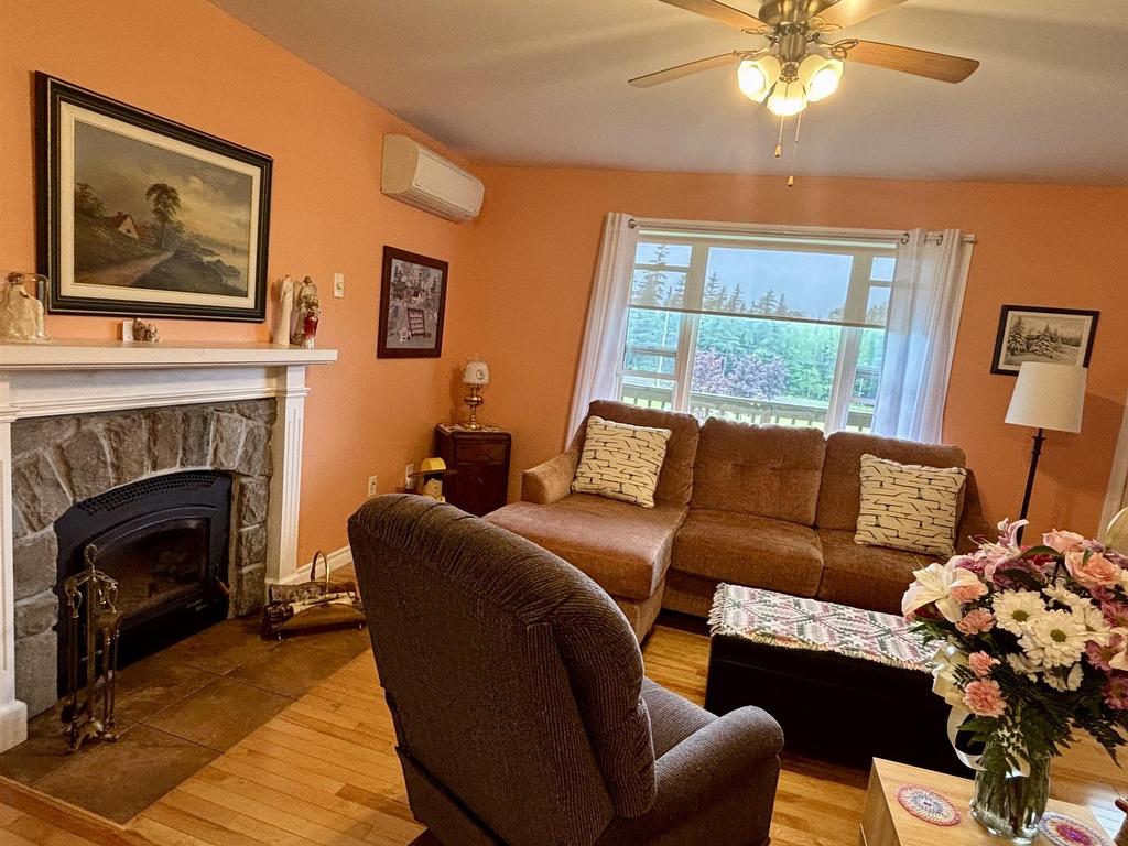 












1619 Gabarus Highway

,
Prime Brook,




NS
B1L 1E8

