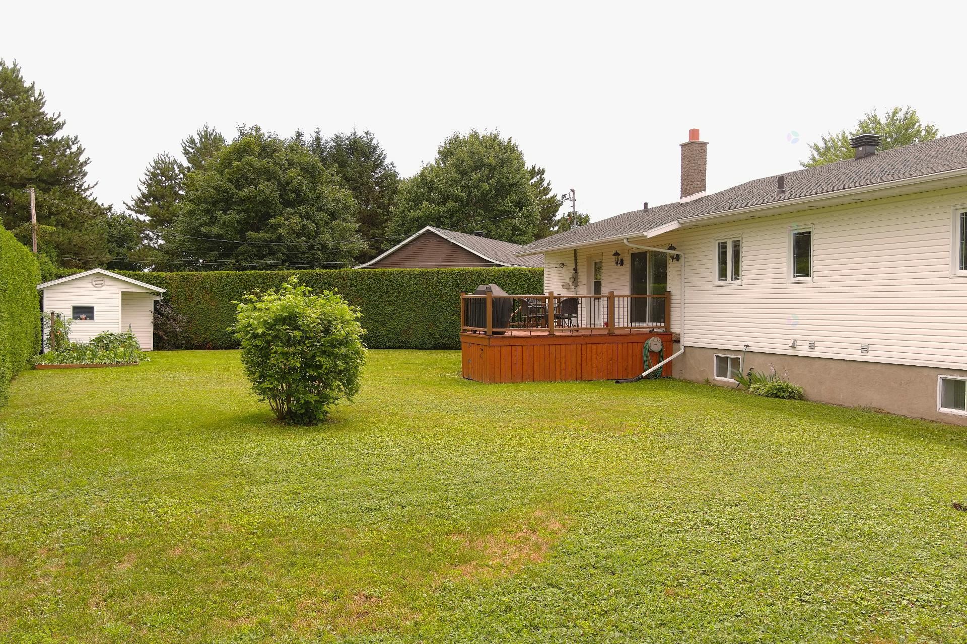









3880


Rue Demers

,
Shawinigan,




QC
G9P4Y9

