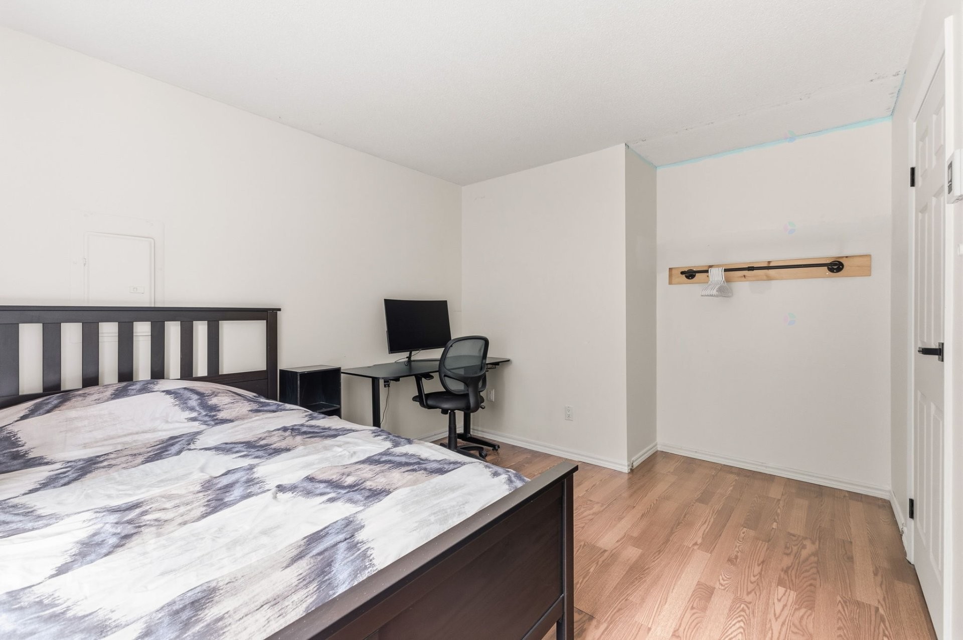 









186


Boul. La Vérendrye E.

, 1,
Gatineau (Gatineau),




QC
J8P7R6

