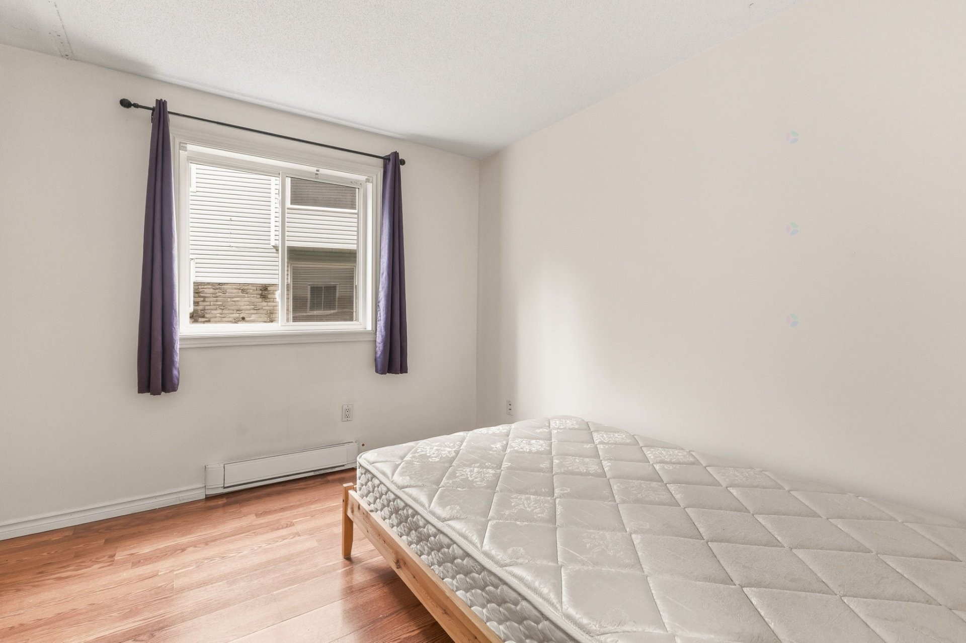 









186


Boul. La Vérendrye E.

, 1,
Gatineau (Gatineau),




QC
J8P7R6

