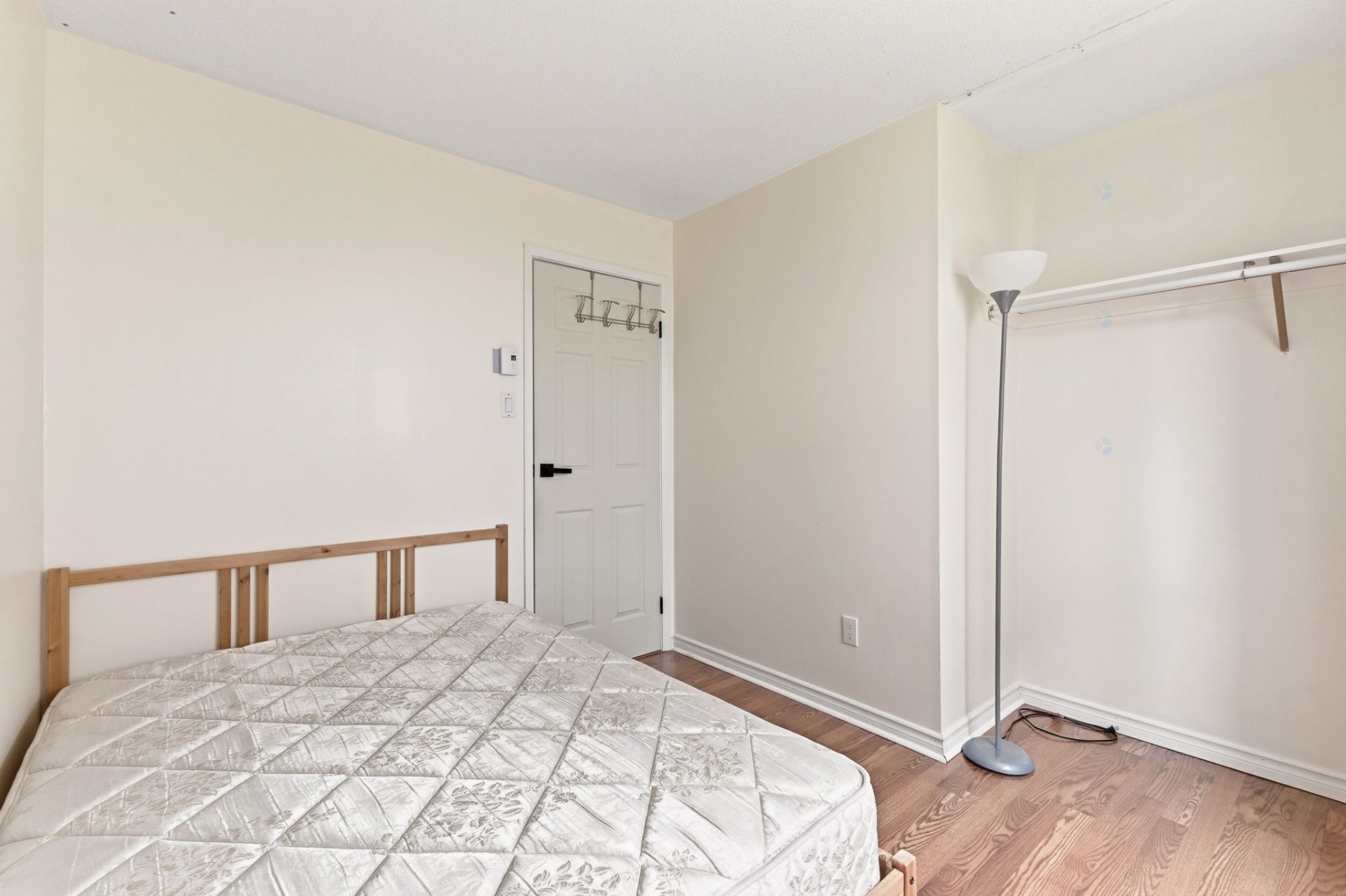 









186


Boul. La Vérendrye E.

, 1,
Gatineau (Gatineau),




QC
J8P7R6


