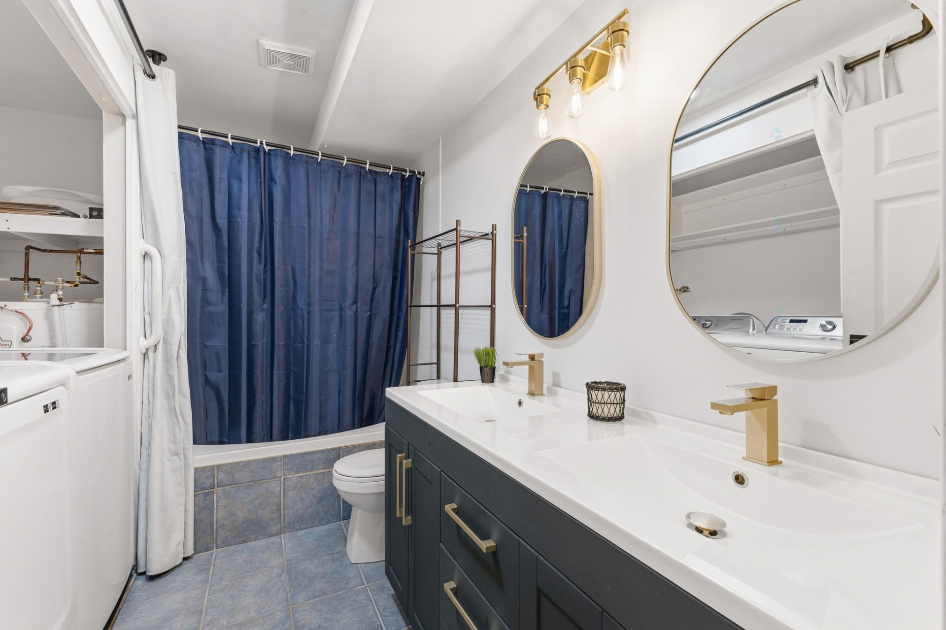 









186


Boul. La Vérendrye E.

, 1,
Gatineau (Gatineau),




QC
J8P7R6


