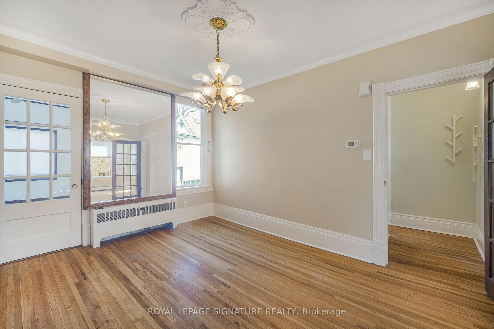 









141


York

Street,
St. Catharines,




ON
L2R 6E8

