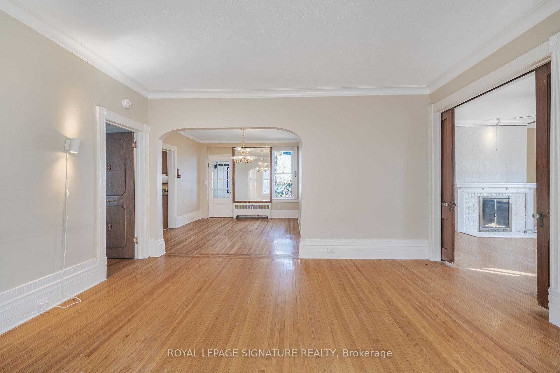 









141


York

Street,
St. Catharines,




ON
L2R 6E8

