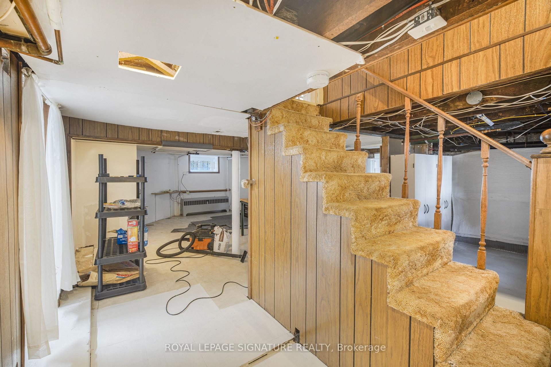 









141


York

Street,
St. Catharines,




ON
L2R 6E8


